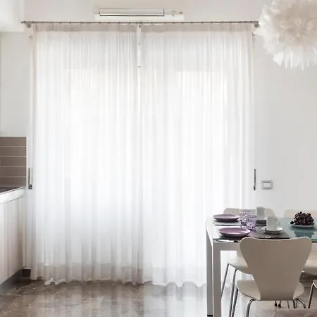 Appartamento Plum Guide - Trinity Roma
